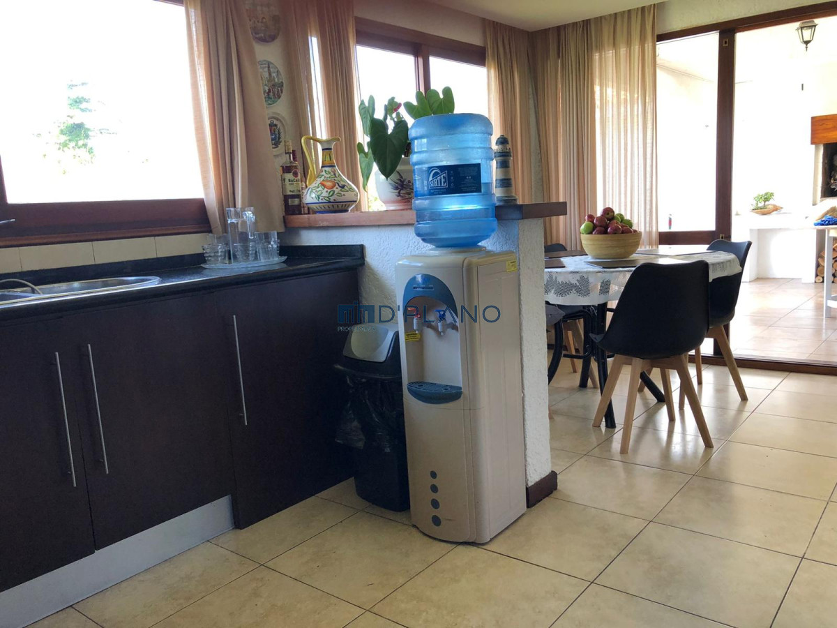 Casa ID.15 - Hermosa casa en mansa muy cerca del mar