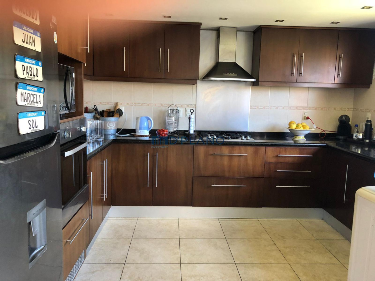 Casa ID.15 - Hermosa casa en mansa muy cerca del mar