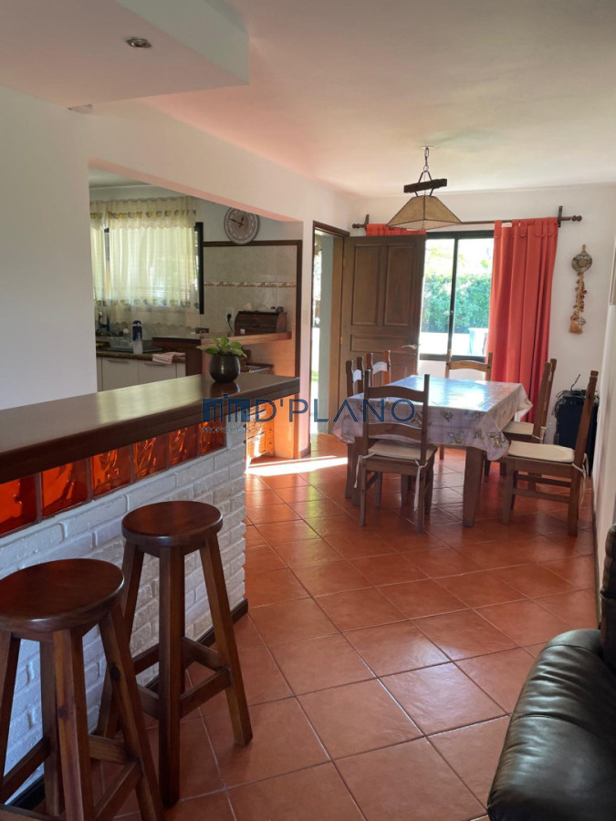 Casa ID.374 - CASA EN VENTA BARRIO PRIVADO 