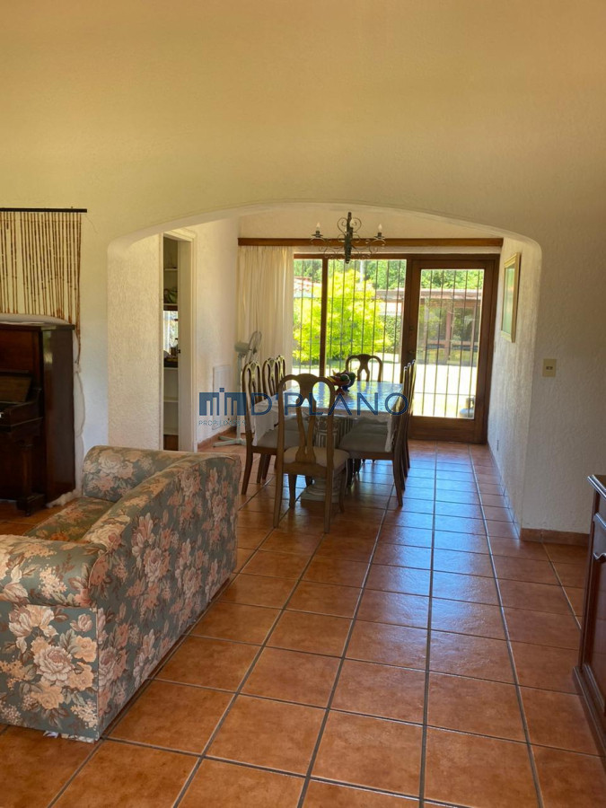 Casa ID.187 - CASA EN ALQUILER A 100 METROS DEL MAR EN MANSA