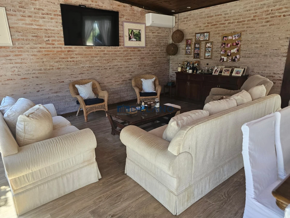 Casa ID.36 - Hermosa residencia en Barrio Privado 