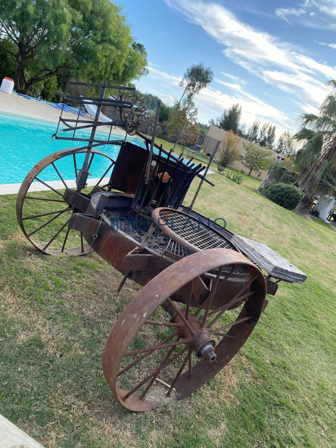 Chacra ID.64 - CHACRA EN ALQUILER CON PISCINA CLIMATIZADA