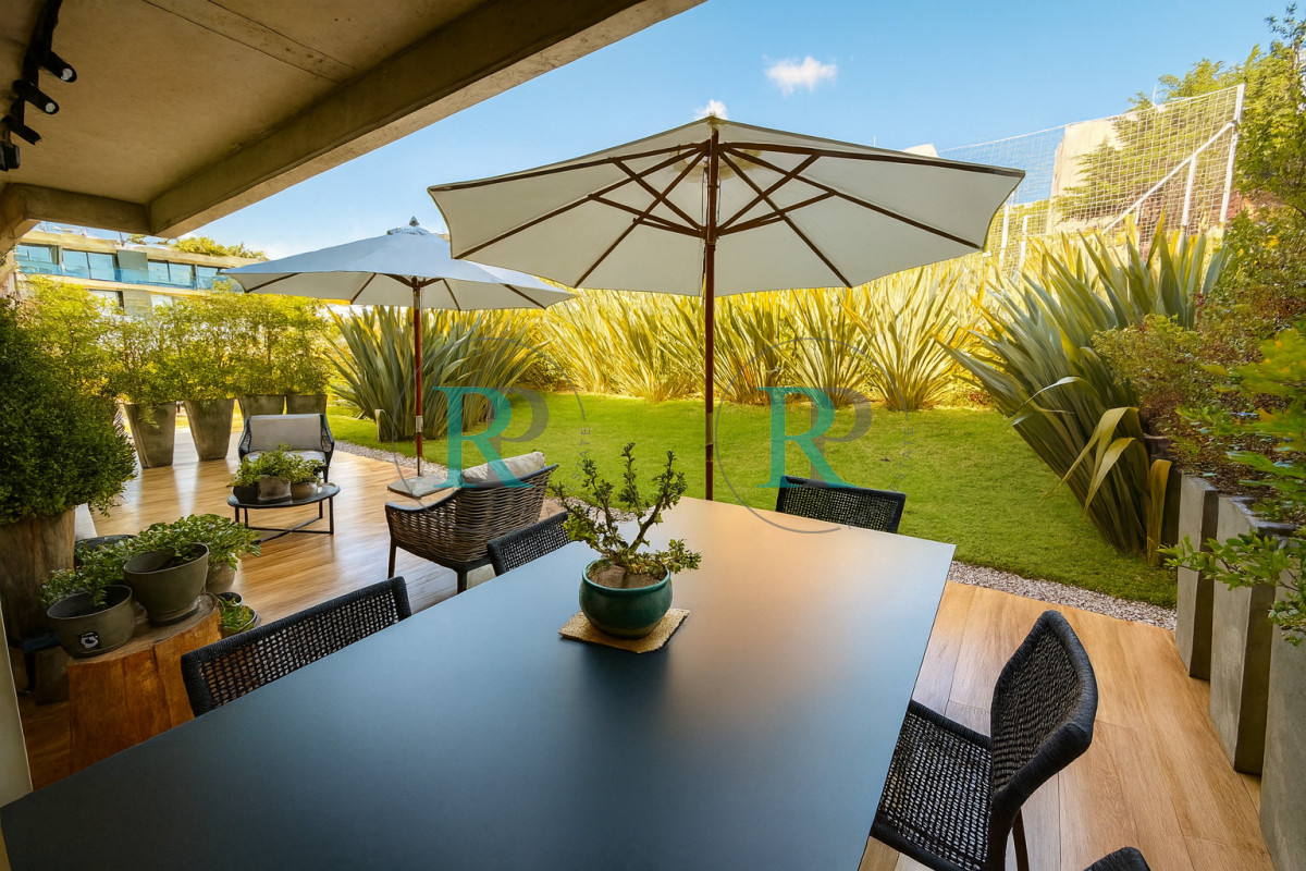 Apartamento ID.2634 - Apartamento 2 dormitorios 2 baños con jardín 