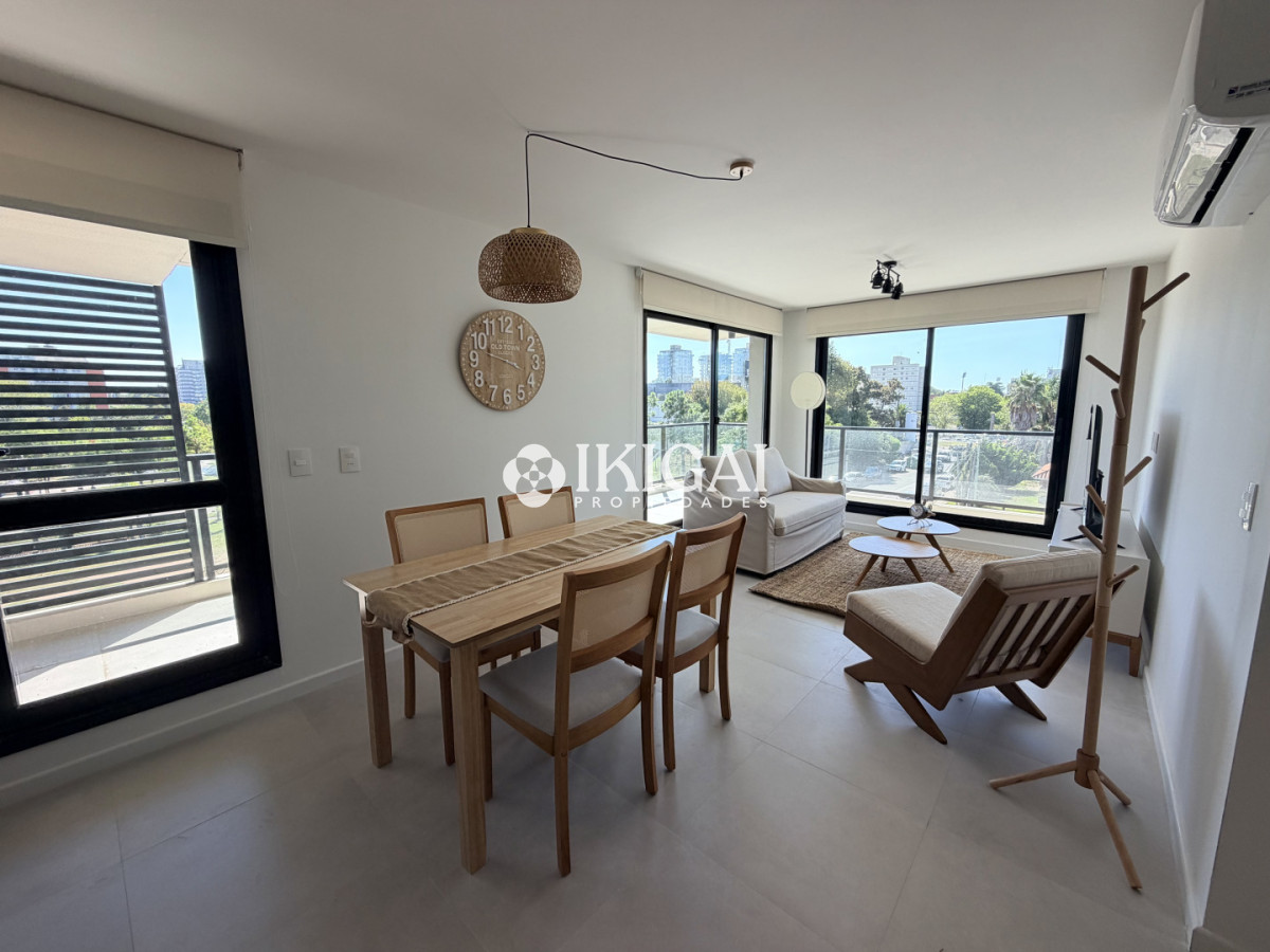 Apartamento ID.1018 - Unidad de 2 dormitorios  esquinera 