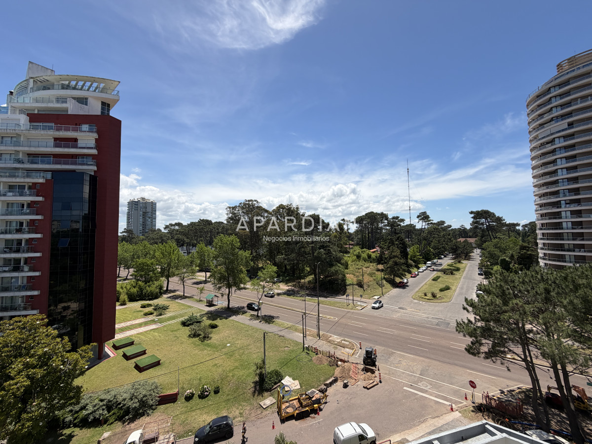 Apartamento ID.21099255 - Apartamento 1 dormitorio 1 baño sobre Roosevelt 