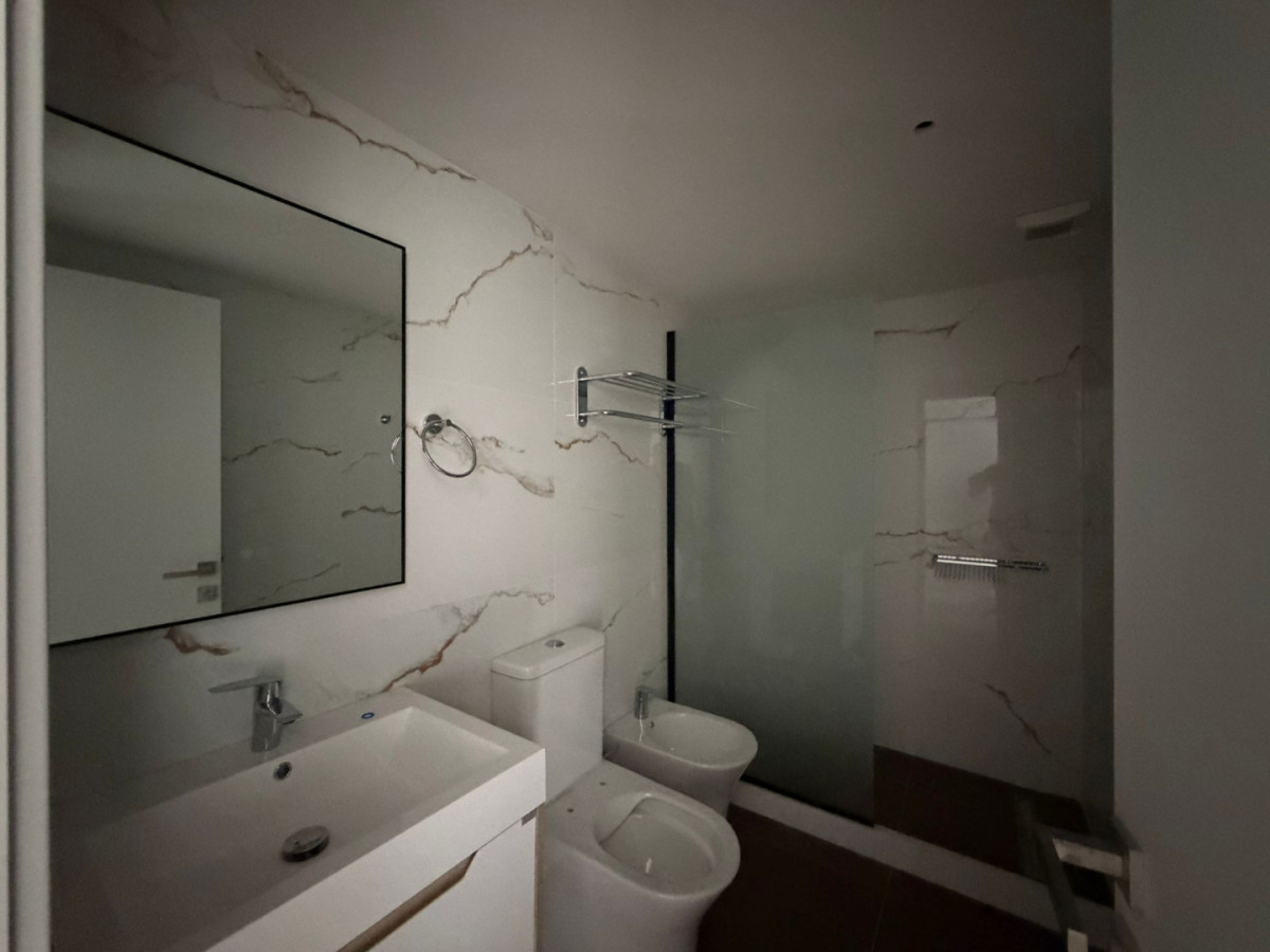 Apartamento ID.21098597 - Apartamento 1 dormitorio Torres Del Este.