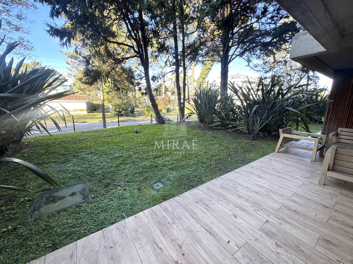 Apartamento ID.2 - Apartamento 2 dormitorios, 2 baños con jardín.