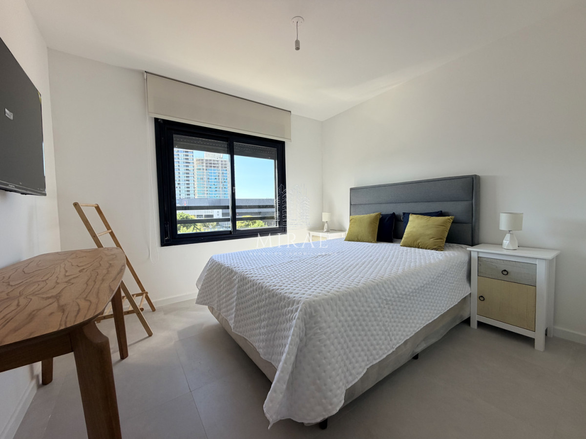 Apartamento ID.232 - Unidad de 2 dormitorios  esquinera 