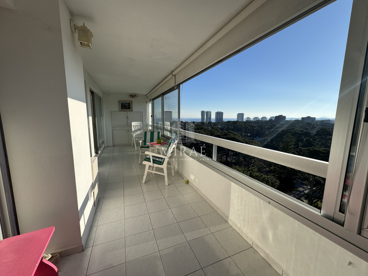 Apartamento ID.8 - Apartamento 2 dormitorios 2 baños en Torre Punta del Este 