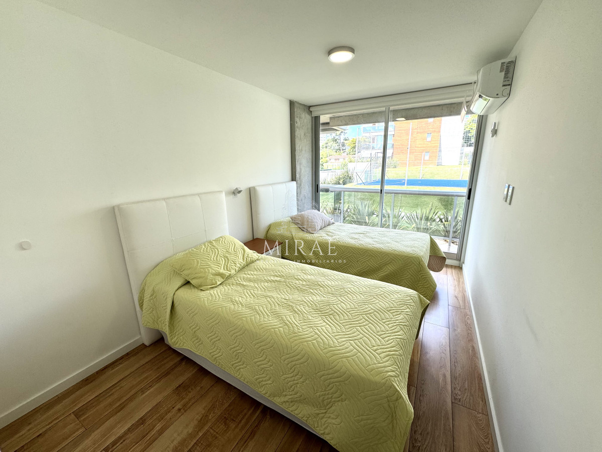 Apartamento ID.13 - Apartamento 2 dormitorios, 2 baños, Mansa Inn II