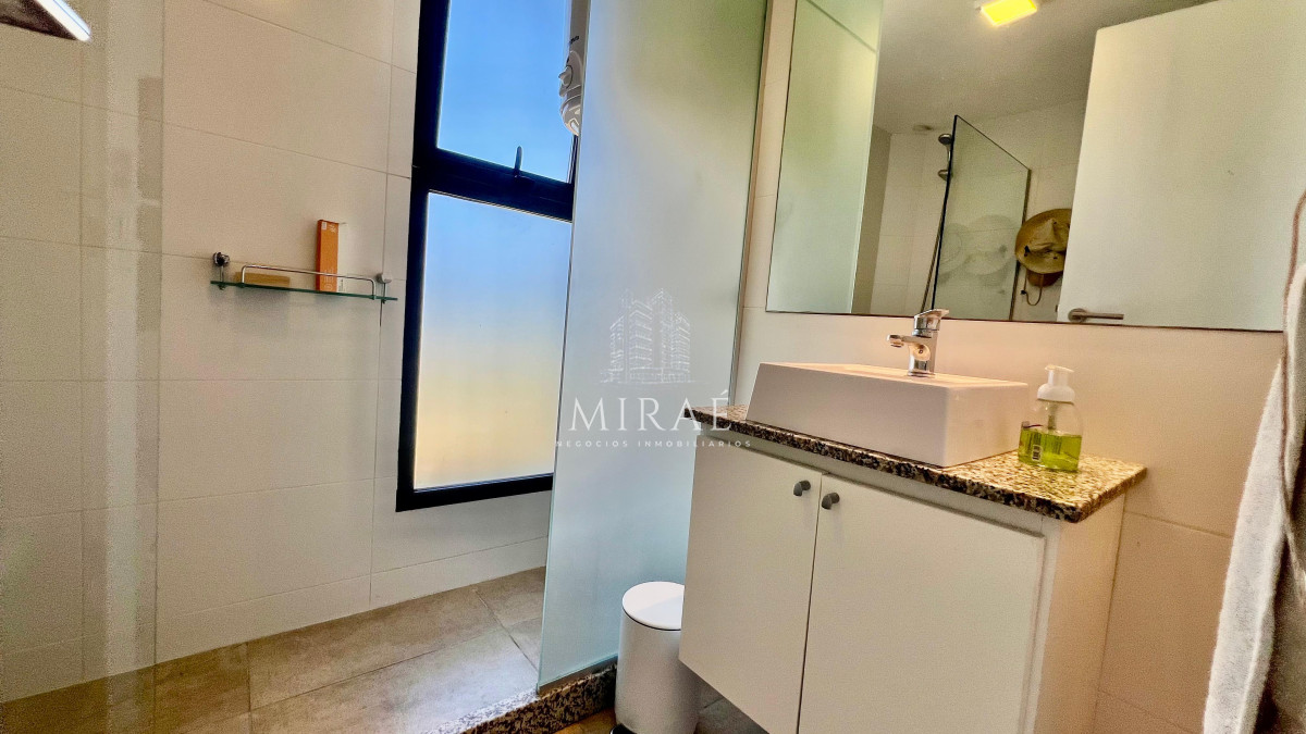 Apartamento ID.135 - En venta Apartamento  2 dormitorios 2 baños 