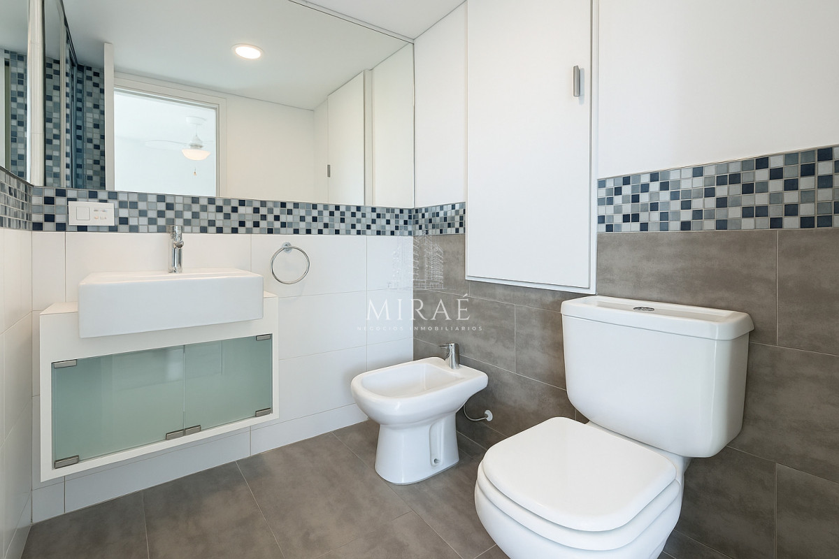 Apartamento ID.175 - Apartamento 2 dormitorios 2 baños  con vista al mar 