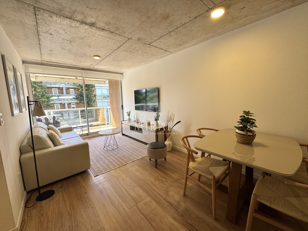 Apartamento ID.86 - Apartamento 2 dormitorios 2 baños en playa mansa 