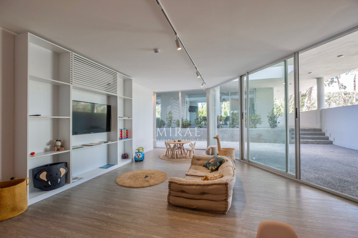 Apartamento ID.274 - Apartamento en venta Punta Del Este con Espectacular vista a playa Mansa