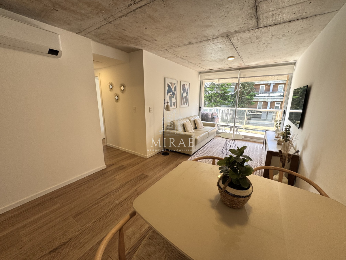 Apartamento ID.86 - Apartamento 2 dormitorios 2 baños en playa mansa 