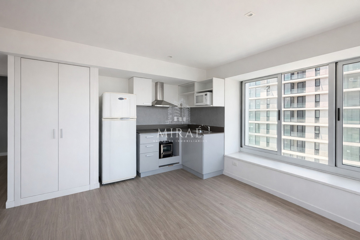 Apartamento ID.226 - Apartamento en alquiler anual Punta del Este 