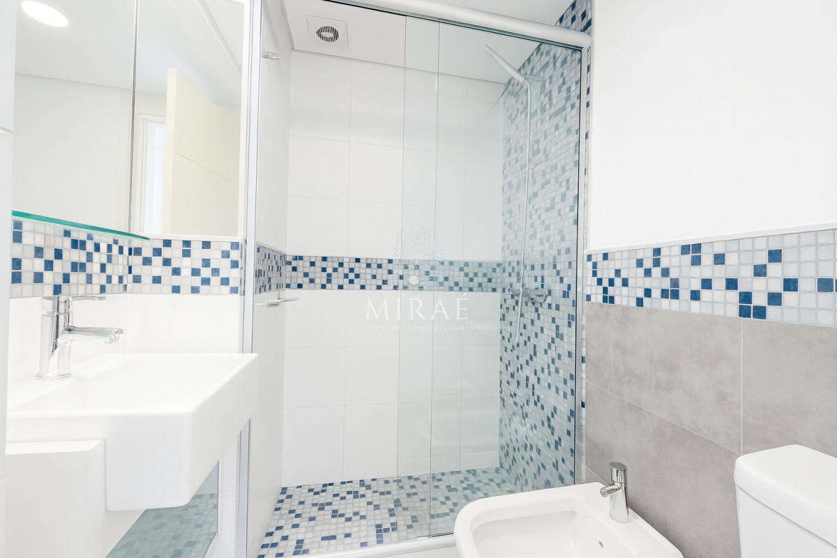 Apartamento ID.175 - Apartamento 2 dormitorios 2 baños  con vista al mar 