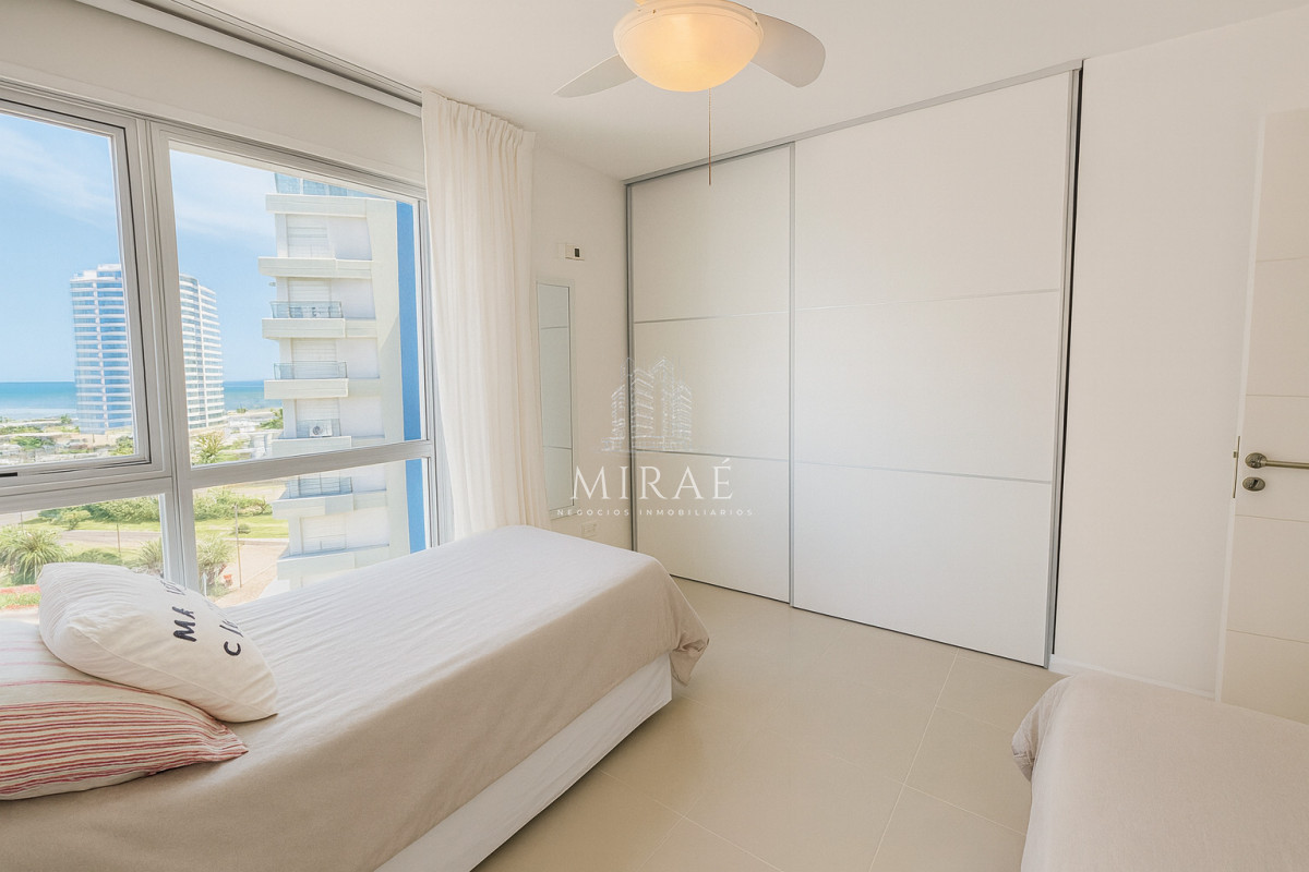 Apartamento ID.175 - Apartamento 2 dormitorios 2 baños  con vista al mar 