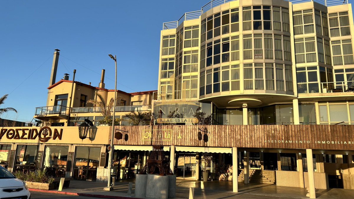 Apartamento ID.2 - Monoambiente en Venta ubicado en el centro de Piriapolis ( Edificio La RUE)