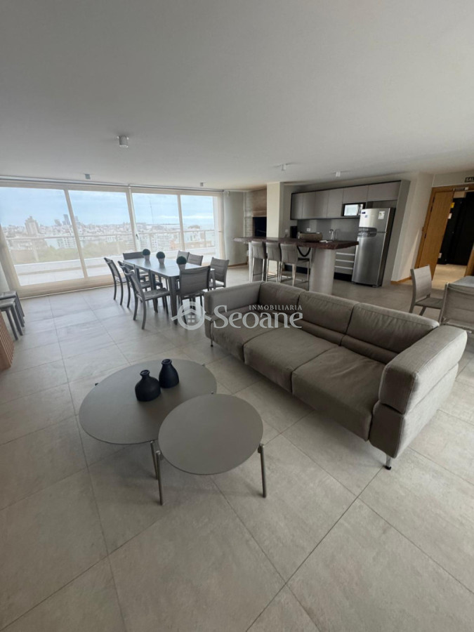 Apartamento ID.552 - 21 De Setiembre Y Zudañez. Piso Alto - Finamente amoblado