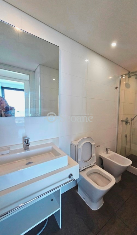 Apartamento ID.407 - Forum - Vista Al Mar, Piso Alto, Garaje - CON RENTA