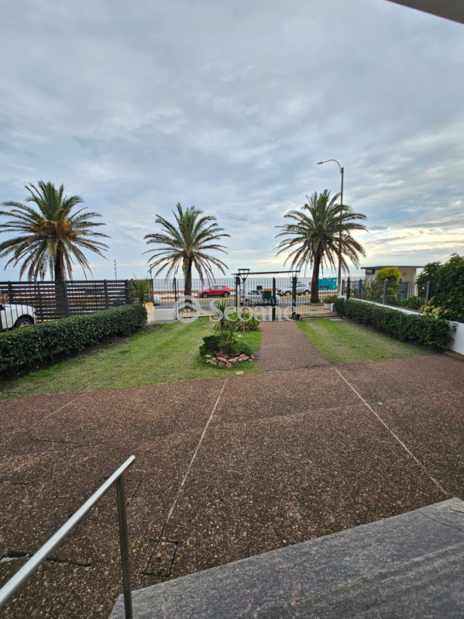 Apartamento ID.551 - Rambla Malvin - Al frente con terraza