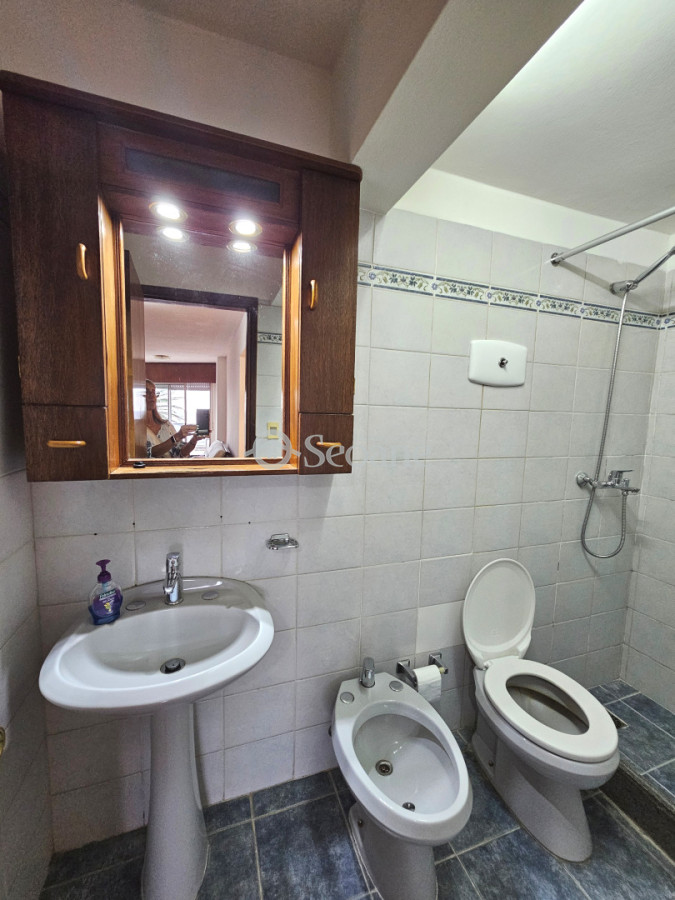 Apartamento ID.551 - Rambla Malvin - Al frente con terraza