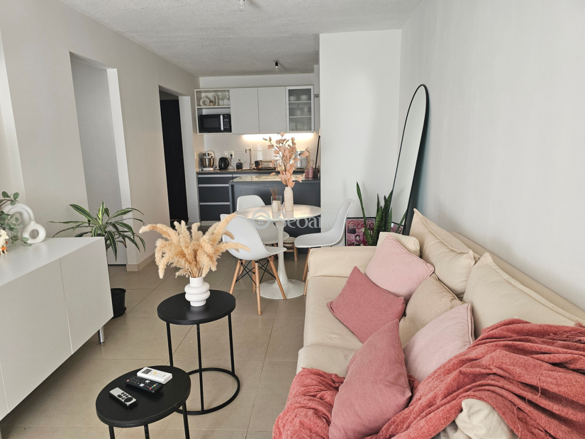 Apartamento ID.561 - Excelente opción - Próximo al mar y con parrillero de uso exclusivo