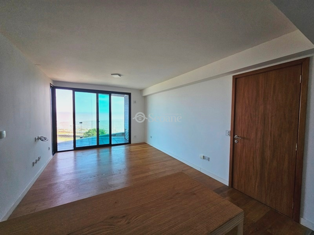 Apartamento ID.407 - Forum - Vista Al Mar, Piso Alto, Garaje - CON RENTA