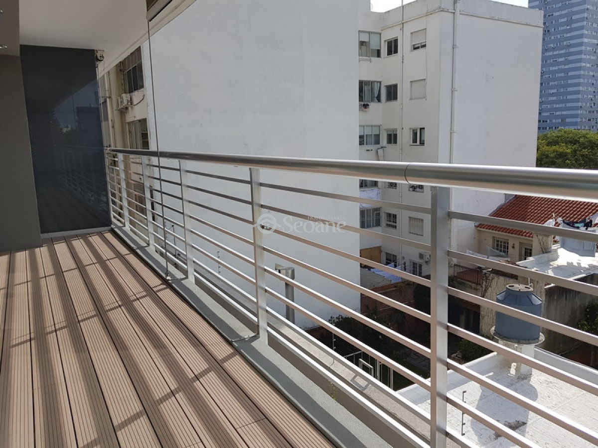 Apartamento ID.571 - A Pasos De La Rambla Y Del Golf, Moderno, Garaje Amplio
