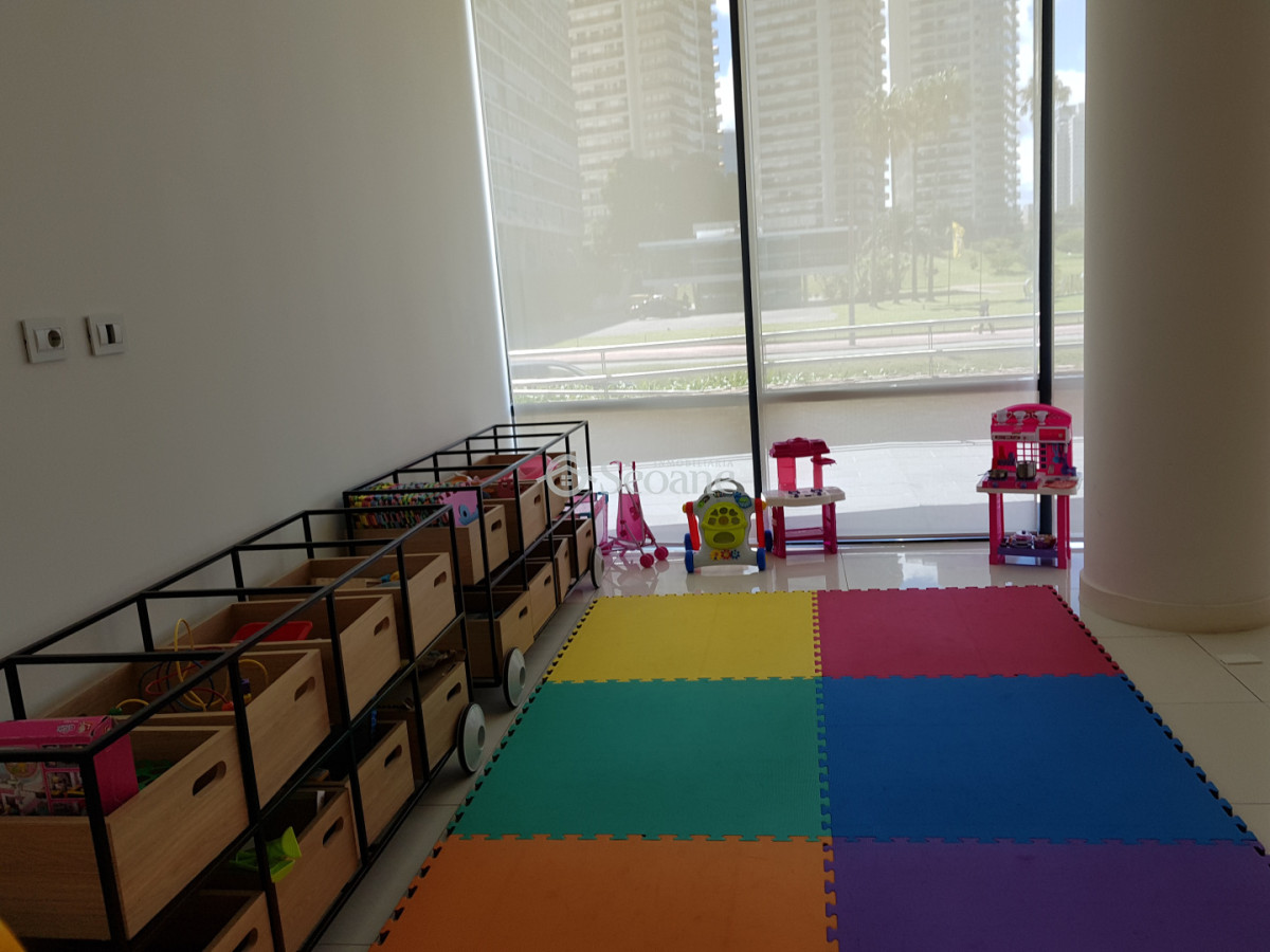 Apartamento ID.558 - Forum - Amplio con Vista al mar