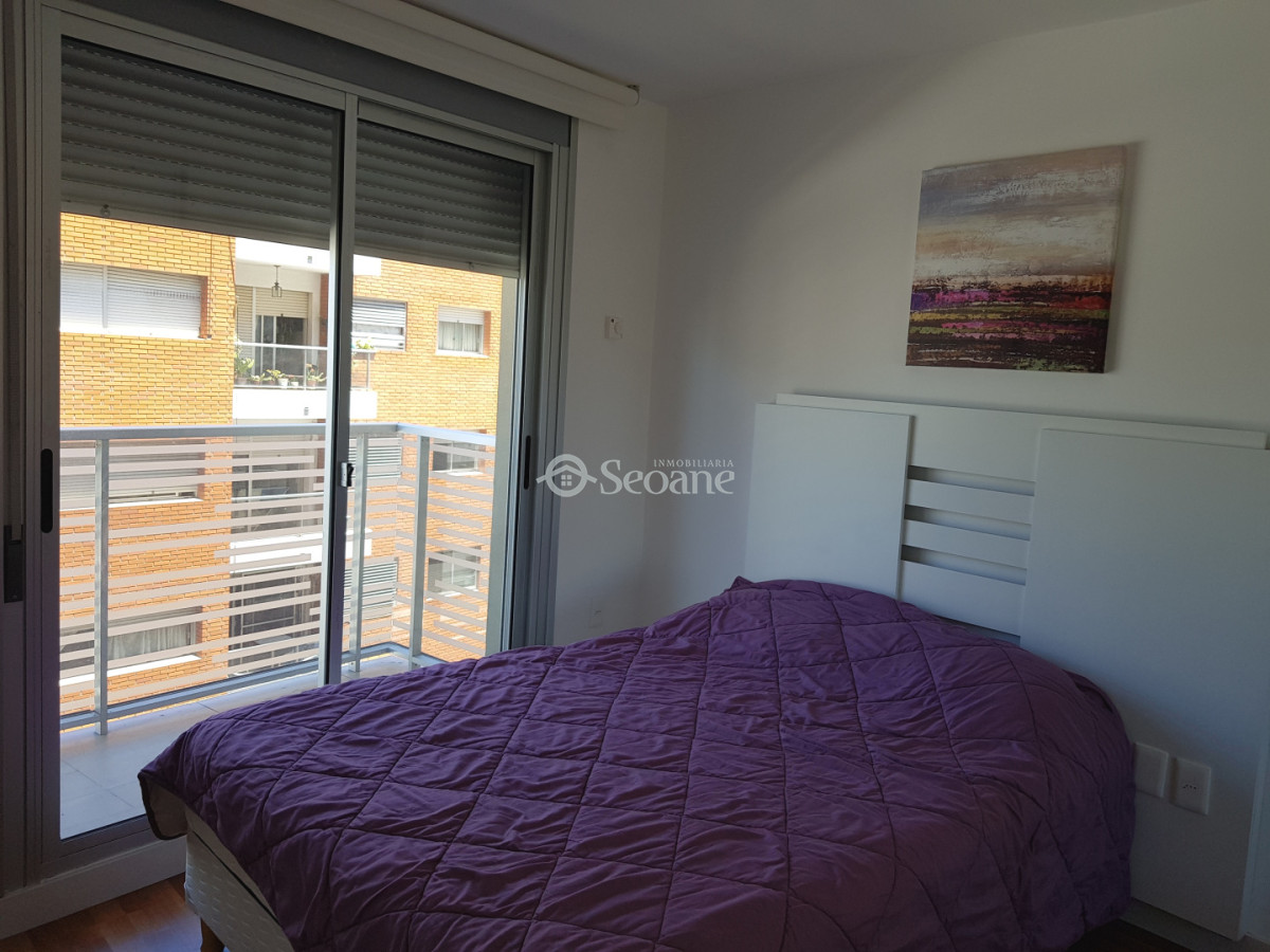 Apartamento ID.560 - Av Brasil y Cavia - Amoblado, terraza, amenities