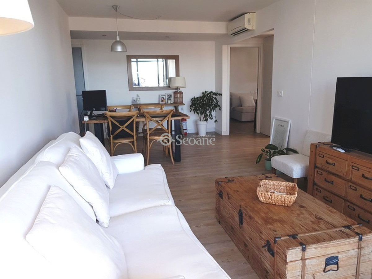 Apartamento ID.449 - A Pasos Del Golf Amoblado, Excelente Terraza Con Parrillero