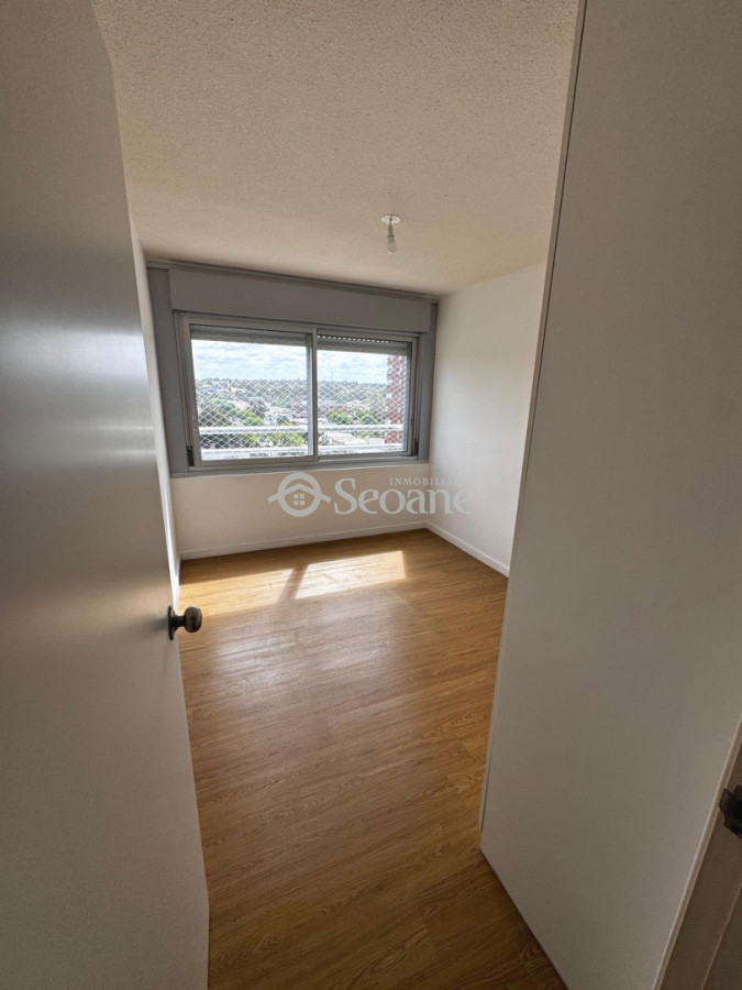 Apartamento ID.236 - E Tower, Al Frente, Piso Alto, Orientación Norte - Confort Y Seguridad
