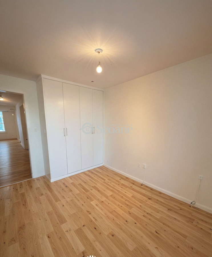 Apartamento ID.562 - Constituyente y Gaboto, al frente, con garaje