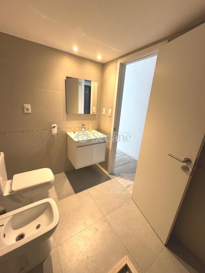 Apartamento ID.251 - Luminoso, Nuevo, Verdi, patio de uso exclusivo