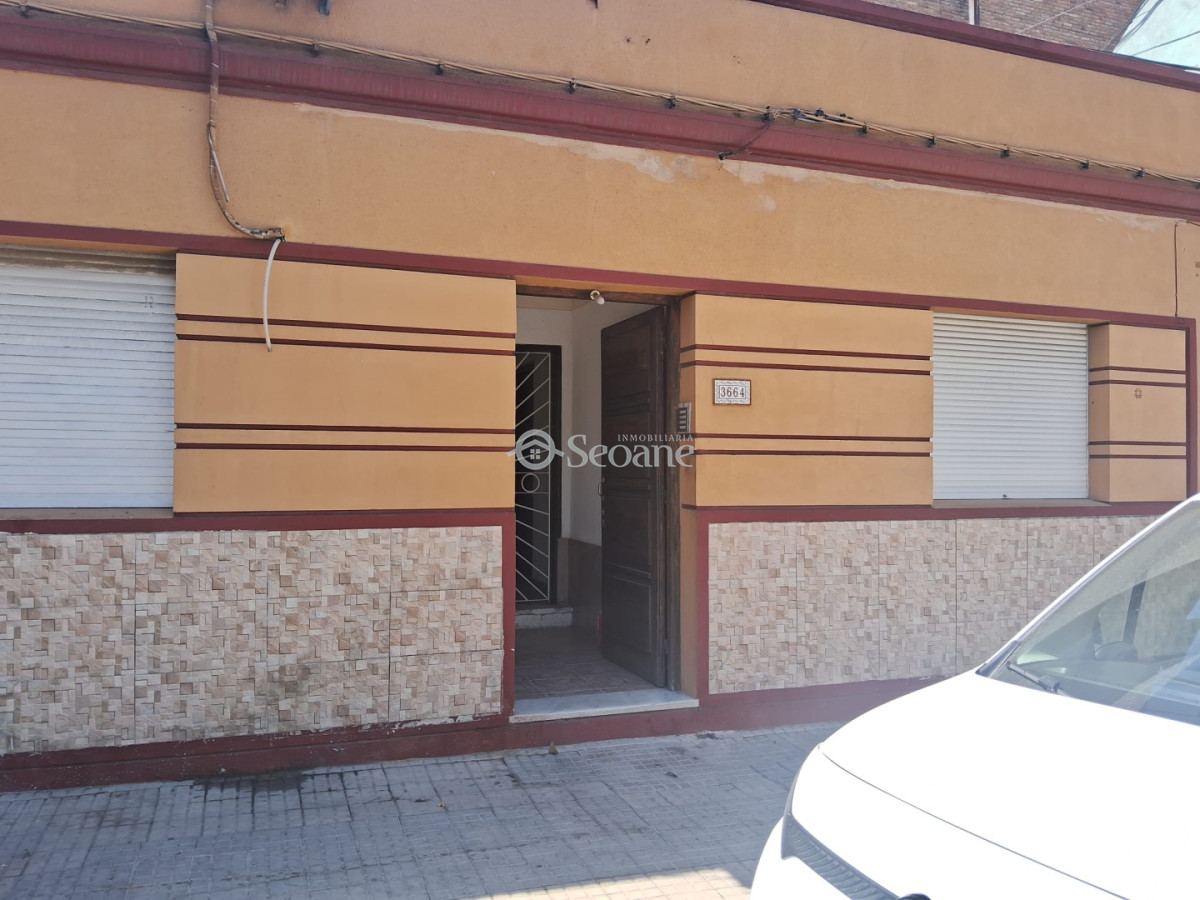 Apartamento ID.554 - Av Italia y Comercio hacia el norte, parrillero en azotea