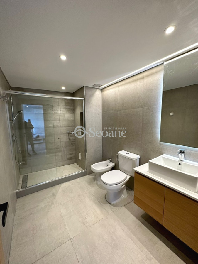 Apartamento ID.532 - 21 De Setiembre Y Zudañez. Piso Alto - Finamente amoblado