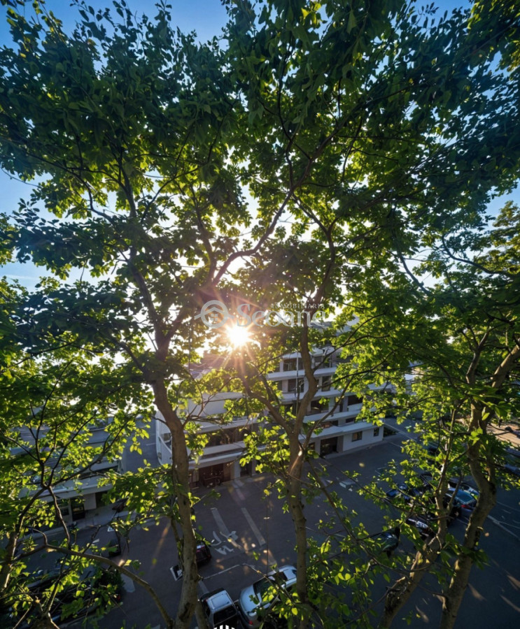 Apartamento ID.562 - Constituyente y Gaboto, al frente, con garaje