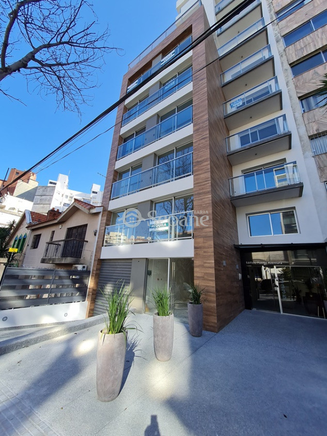 Apartamento ID.539 - Benito Blanco a una cuadra de la Rambla, Nuevo, Amoblado