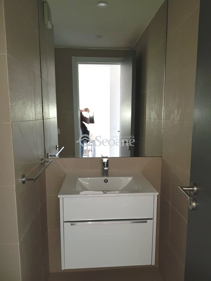 Apartamento ID.571 - A Pasos De La Rambla Y Del Golf, Moderno, Garaje Amplio