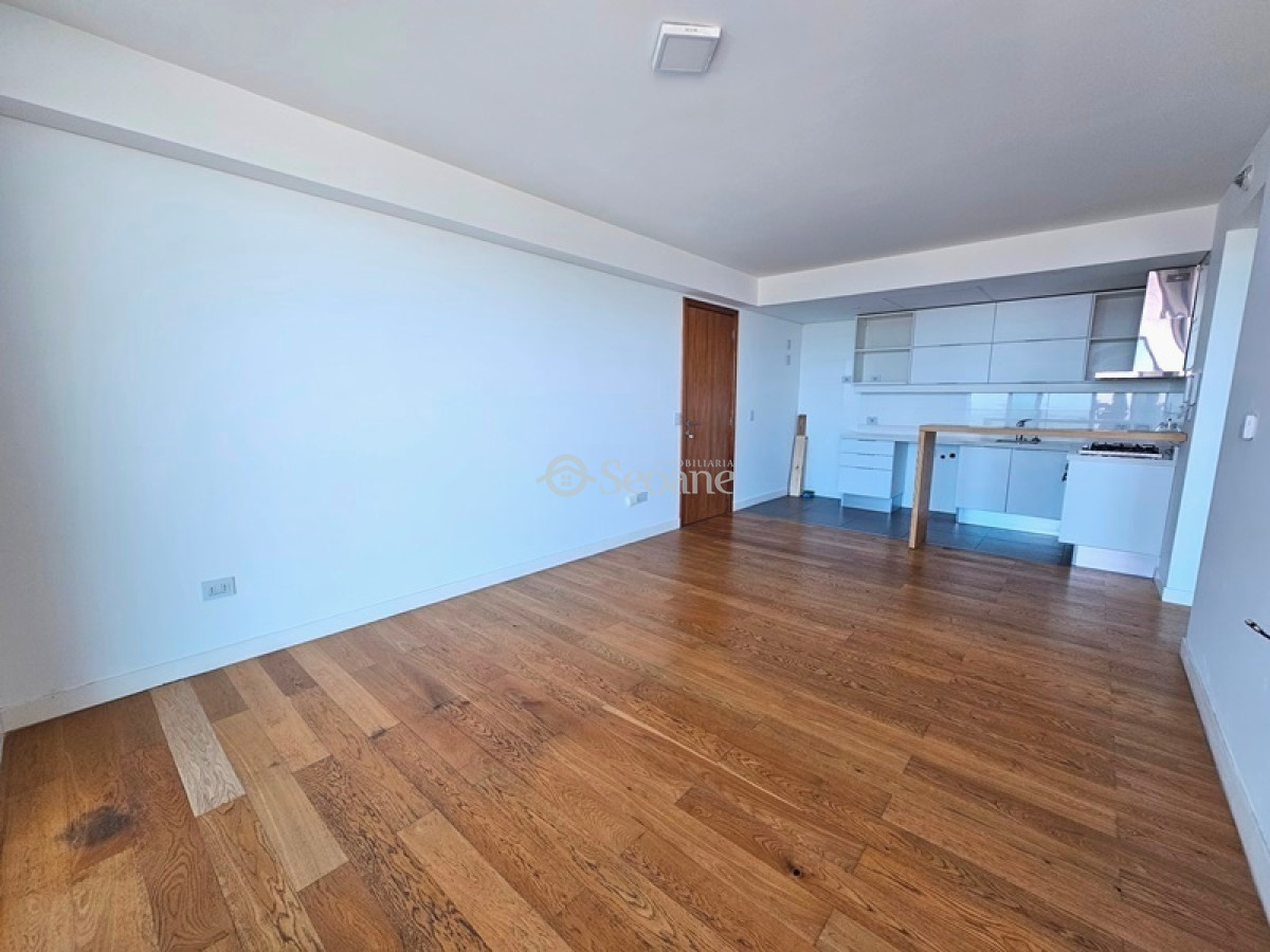 Apartamento ID.407 - Forum - Vista Al Mar, Piso Alto, Garaje - CON RENTA