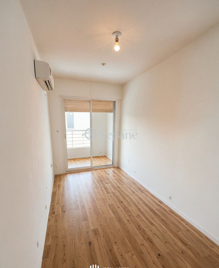 Apartamento ID.562 - Constituyente y Gaboto, al frente, con garaje