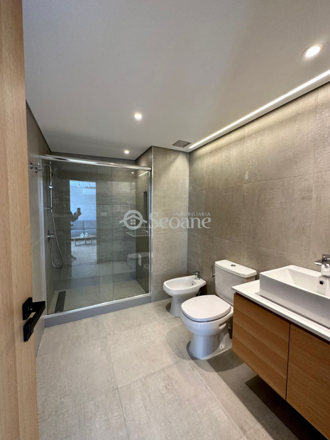 Apartamento ID.552 - 21 De Setiembre Y Zudañez. Piso Alto - Finamente amoblado