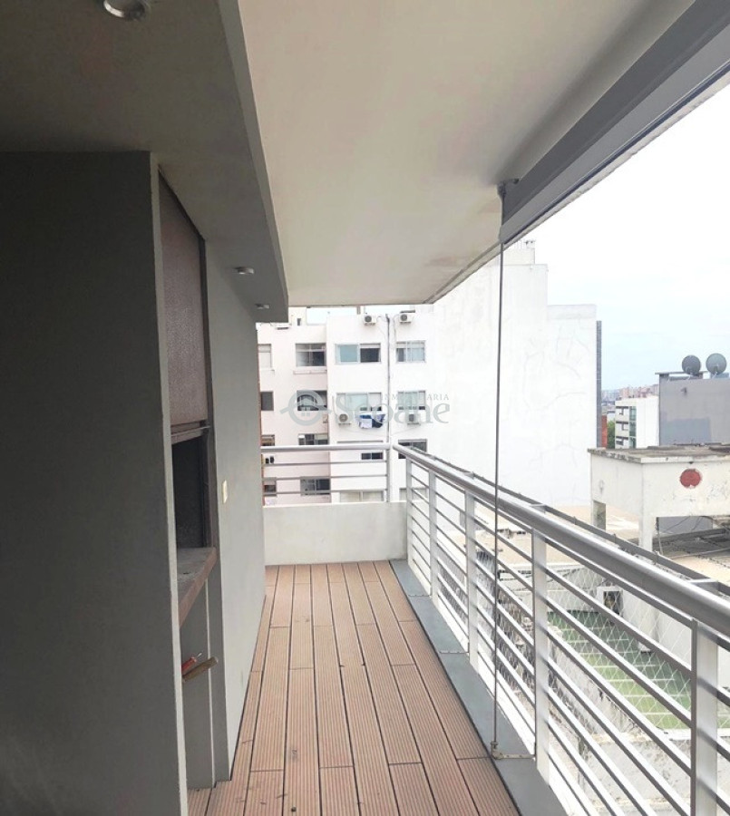 Apartamento ID.449 - A Pasos Del Golf Amoblado, Excelente Terraza Con Parrillero