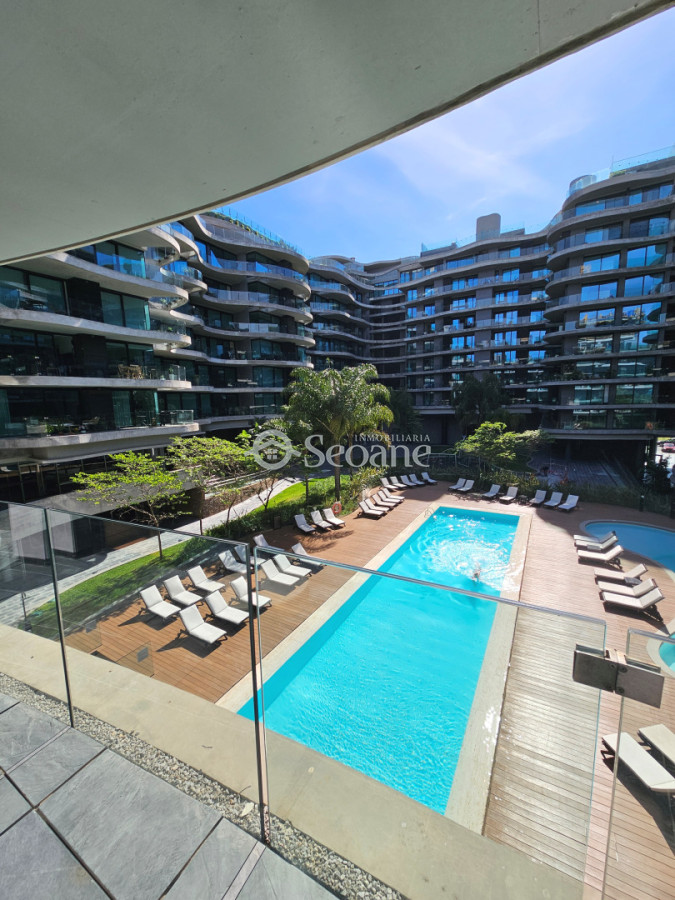 Apartamento ID.531 - Forum, equipamiento diferencial, muy soleado con baño social