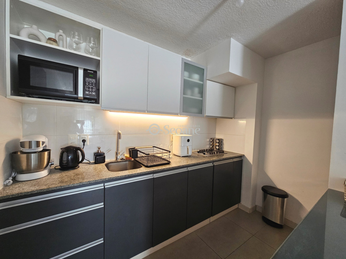 Apartamento ID.561 - Excelente opción - Próximo al mar y con parrillero de uso exclusivo