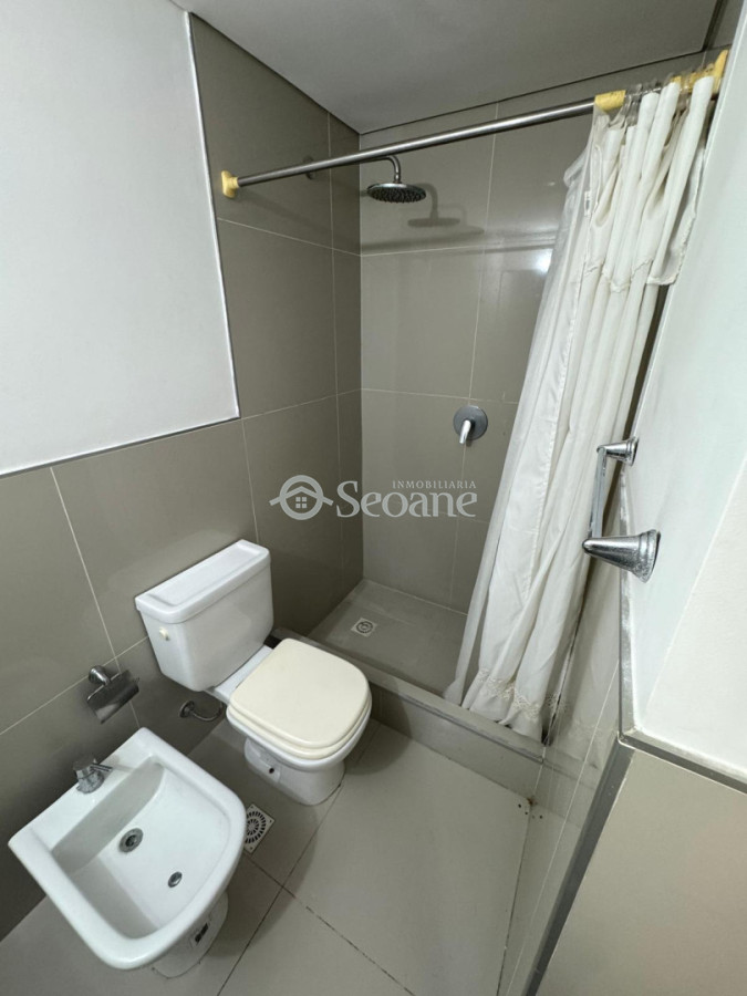 Apartamento ID.257 - Almeria, A Una Cuadra Del Mar, Luminoso