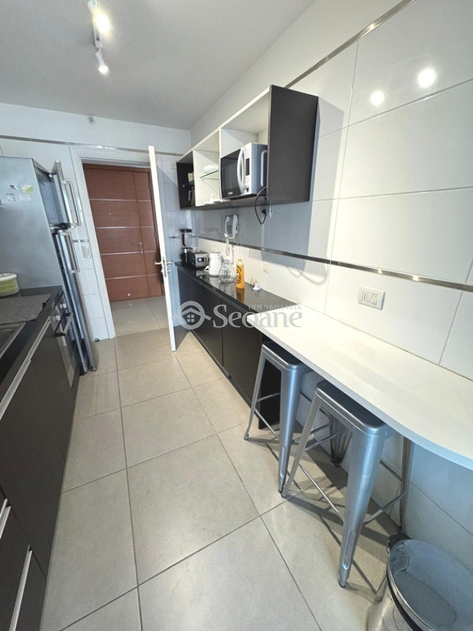Apartamento ID.564 - Diamantis  - Piso Alto Vista al mar, parrillero, Garaje