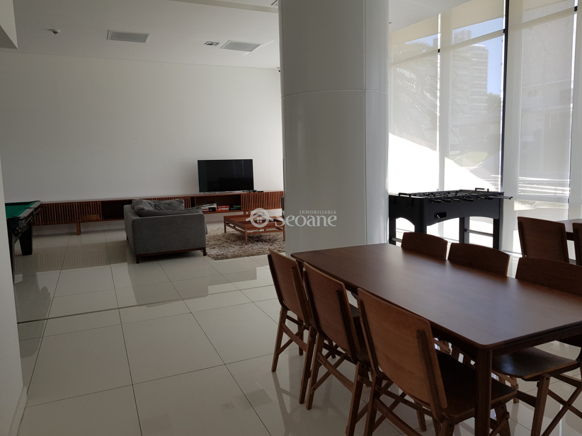 Apartamento ID.531 - Forum, equipamiento diferencial, muy soleado con baño social